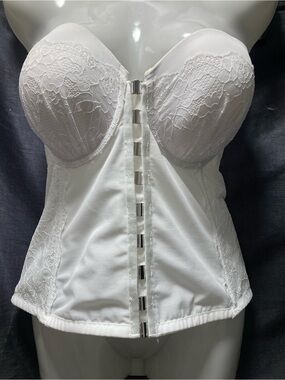 Ashley Graham White Lace Bustier Corset Longline Bra Plus Size 1X